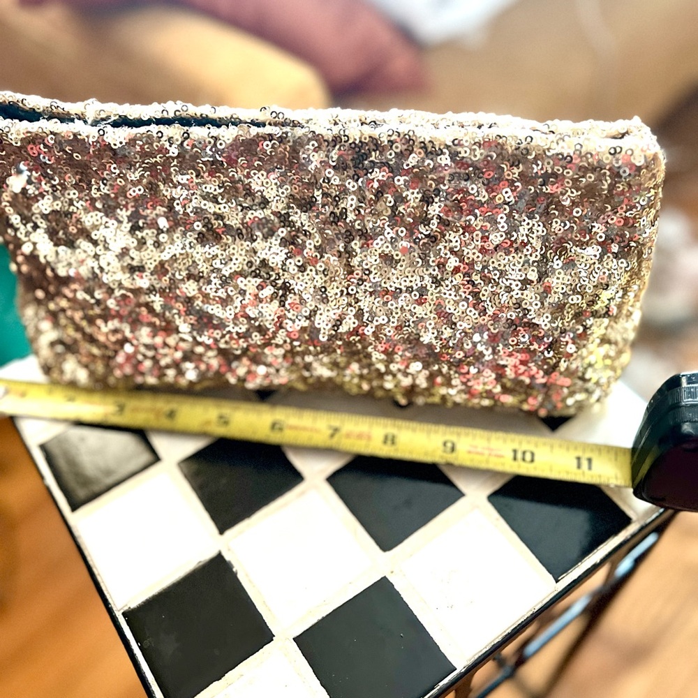 Victoria’s Secret Gold Sequin Clutch - Picture 10 of 16